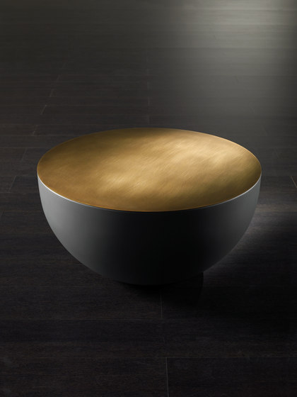Bongo Low table | Tables d'appoint | Meridiani