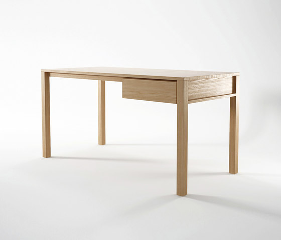 Solid OFFICE DESK | Desks | Karpenter