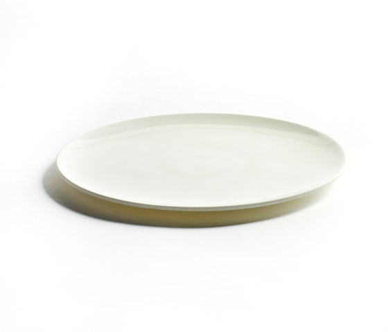 Base Plate small | Dinnerware | Serax