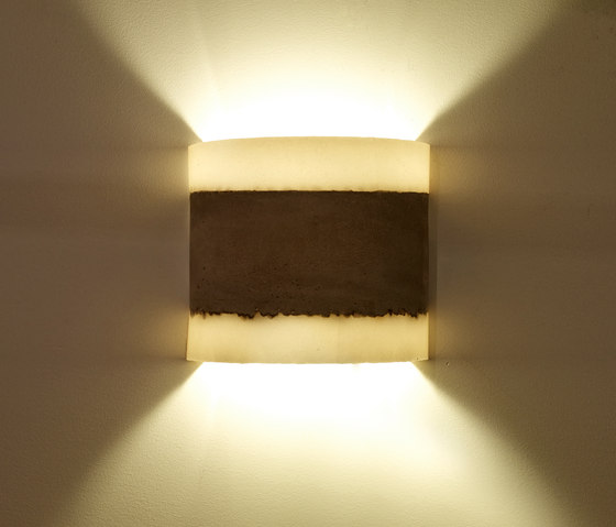 Concrete Wall Lamp | Lampade parete | Serax