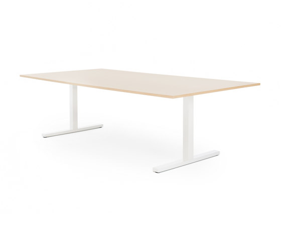 Frankie Conference Table T-Leg Wood | Mesas contract | Martela