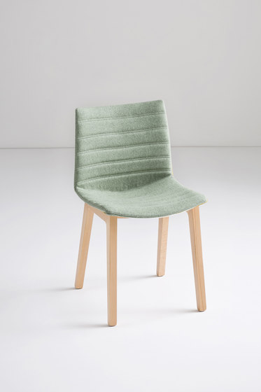 Kanvas BL | Chairs | Gaber