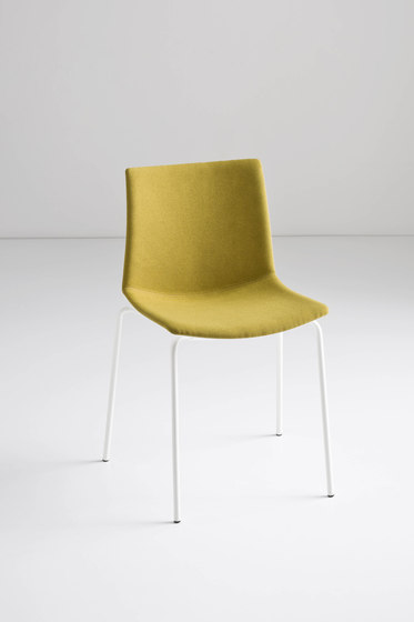 Kanvas NA | Chairs | Gaber