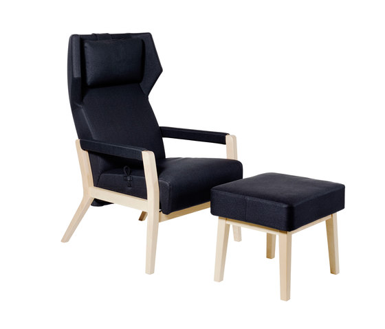 Select Wood easy chair with footstool | Poltrone | Swedese