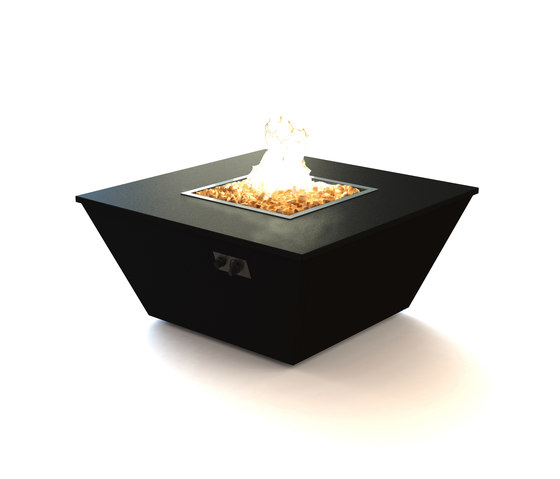 Aztec Gas Fire Table | Mesas de fuego | Rivelin