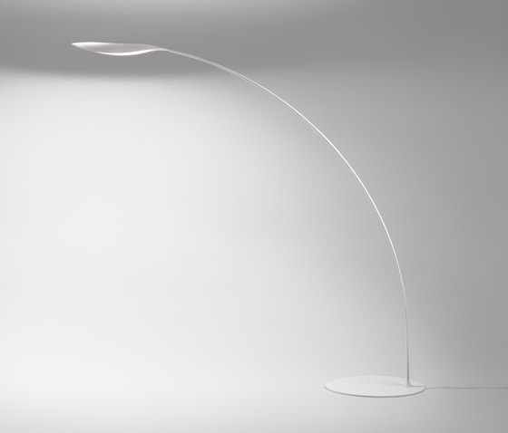 Folia floor lamp | Free-standing lights | Linea Light Group