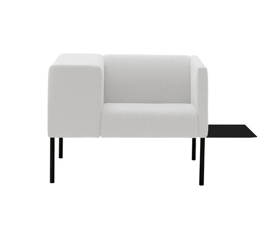 Brix with sidetable | Fauteuils | viccarbe