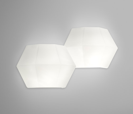 Ottagono wall lamp | Wall lights | Linea Light Group