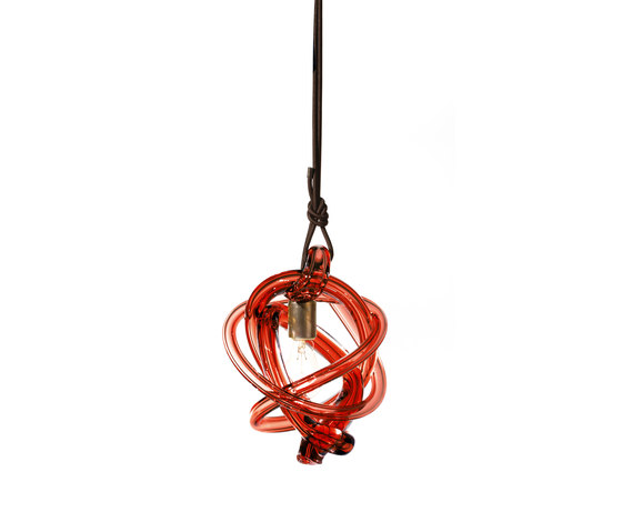 wrap pendant light red dark oxidized | Lámparas de suspensión | SkLO
