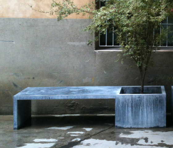 Zinc Furniture In/Out | Benches | Domani