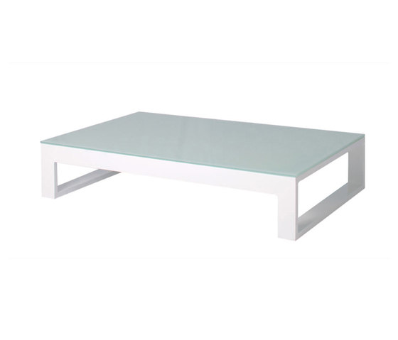 Meridian Large Coffee Table | Couchtische | Akula Living