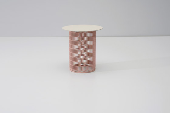 Mesh side table Ø 48 | Tables d'appoint | KETTAL