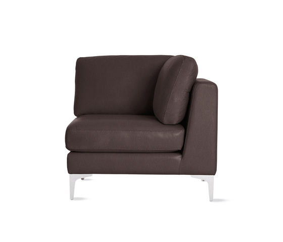 Albert Corner in Leather | Modulare Sitzelemente | Design Within Reach