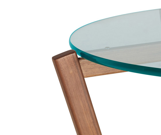 Atlas Coffee Table | Mesas de centro | Design Within Reach