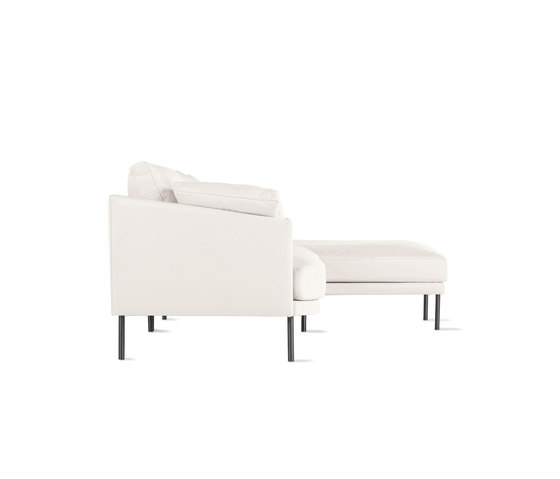 Camber Full Sectional in Leather, Right, Onyx Legs | Canapés | Design Within Reach
