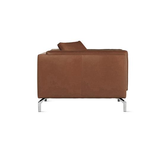 Como Armchair in Leather | Poltrone | Design Within Reach