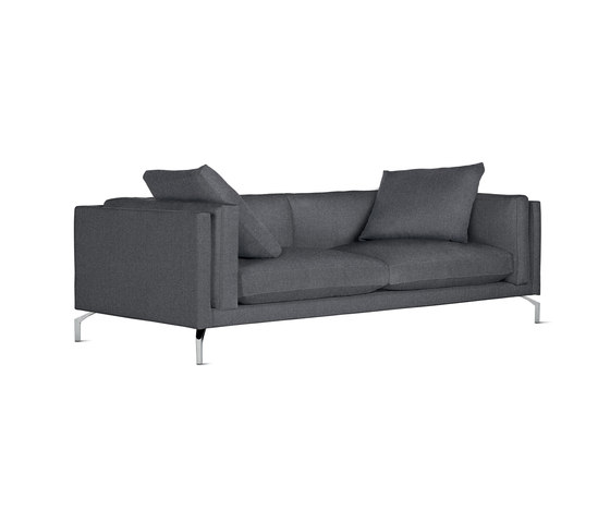 Como 92” Sofa in Fabric | Canapés | Design Within Reach