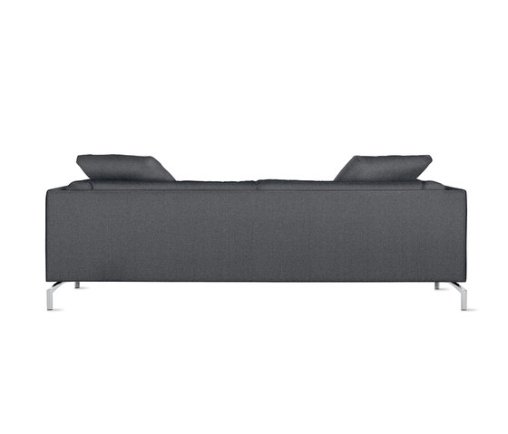 Como 92” Sofa in Fabric | Divani | Design Within Reach