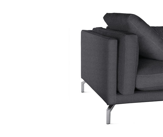 Como Armchair in Fabric | Sessel | Design Within Reach