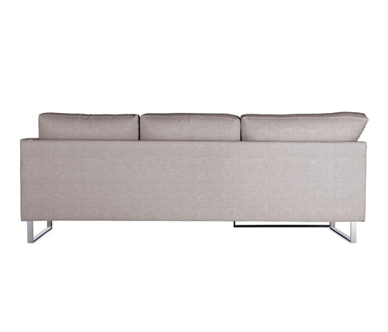 Goodland Small Sectional in Fabric, Stainless Legs | Sofás | Design Within Reach