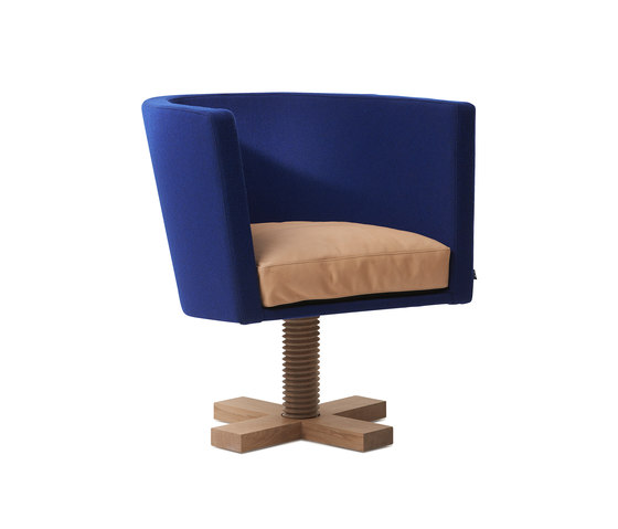 New Bo Swivel Armchair | Sessel | A2 designers AB