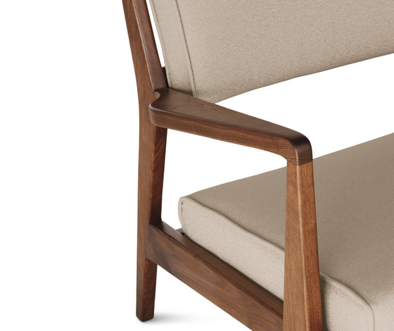 Jens Chair | Sillones | Design Within Reach