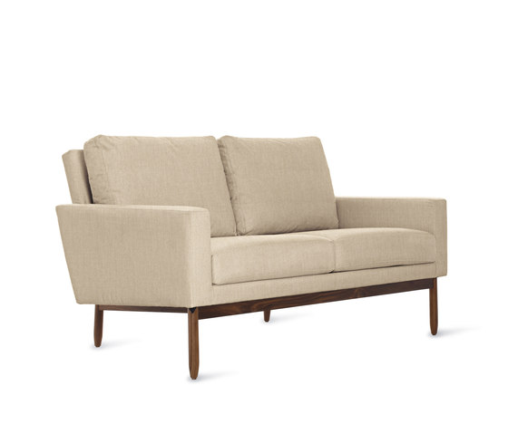 Raleigh Two-Seater in Fabric | Sofás | Design Within Reach