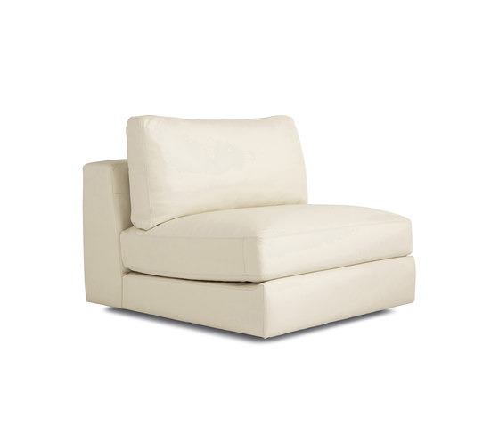 Reid Single Seater in Leather | Poltrone | Design Within Reach