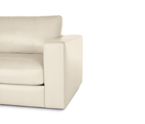 Reid One-Arm Right in Leather | Elementos asientos modulares | Design Within Reach