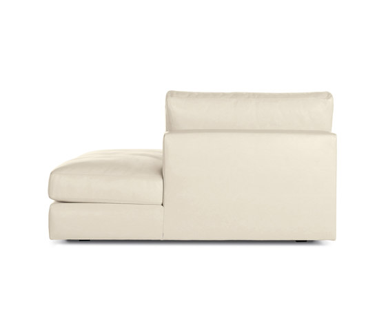 Reid Side Chaise in Right in Leather | Divani | Design Within Reach