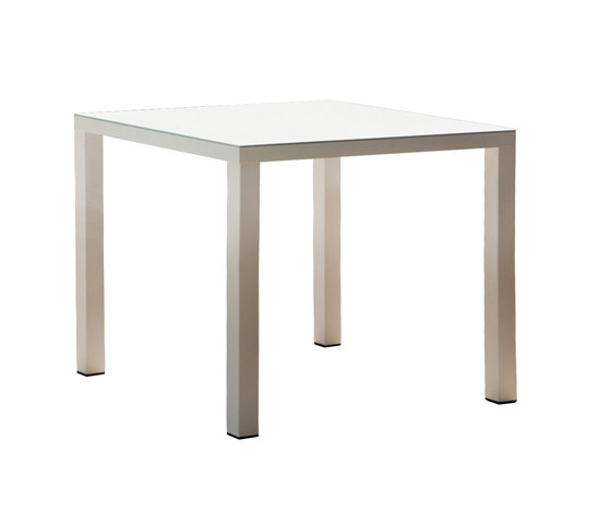 Omnia Selection - Easy square table | Mesas comedor | Fast
