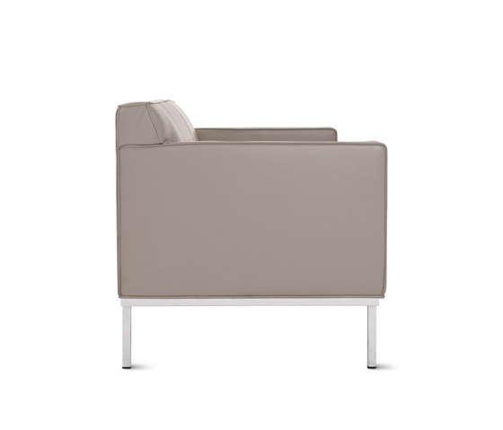 Theatre Sofa in Leather | Sofás | Design Within Reach
