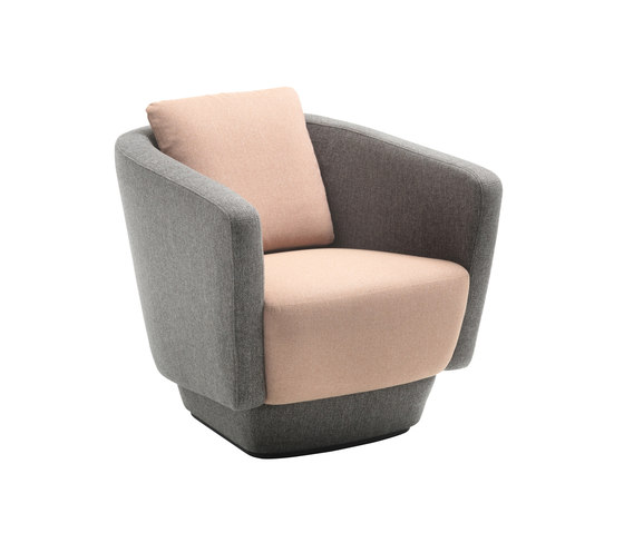 Realp Lounge chair | Armchairs | Atelier Pfister