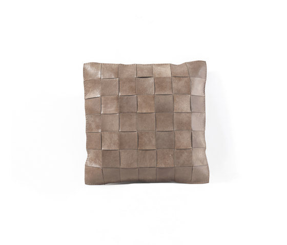 TRECY | Cushions | Frigerio