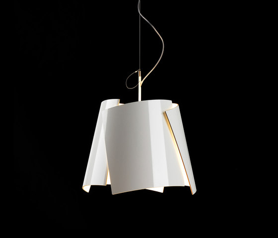 Leaf 42 pendant white | Lámparas de suspensión | Bsweden