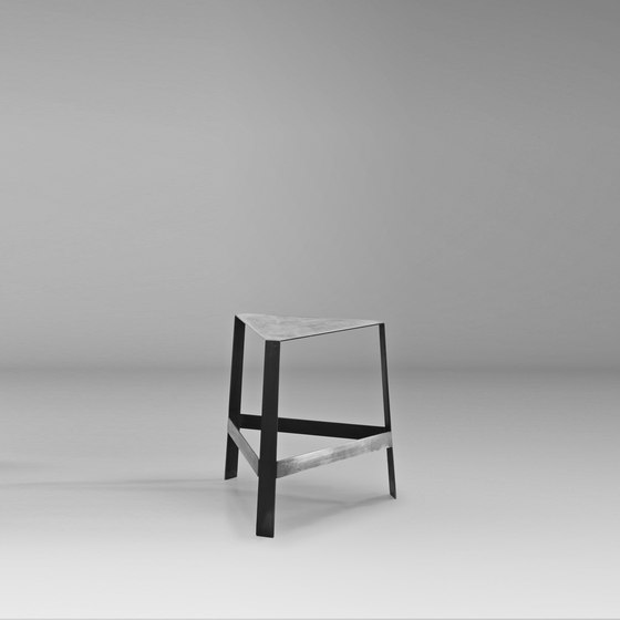 FD103 low stool | Poufs | HENRYTIMI