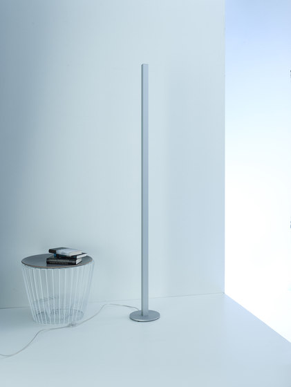 Standard lamp 40x40 | GERA light system 6 | Lampade piantana | GERA
