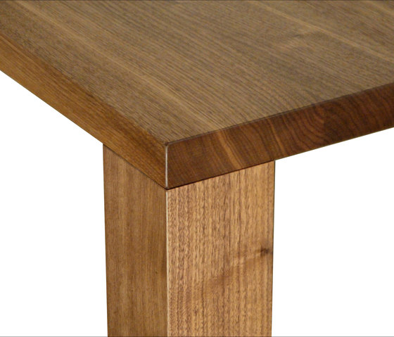 IGN. FOUR. | Dining tables | Ign. Design.
