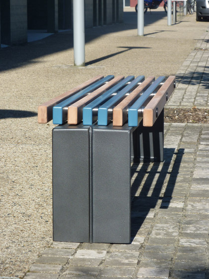 Color backless bench | Benches | Concept Urbain
