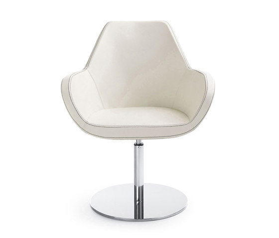Fan 10R | Chairs | PROFIM