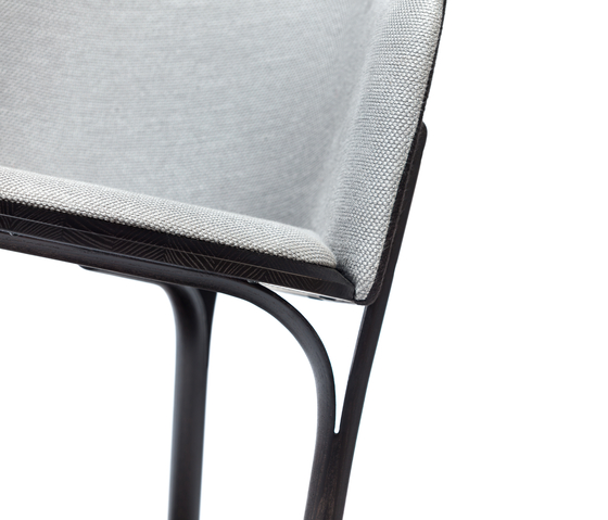 Split Armchair | Chairs | TON A.S.
