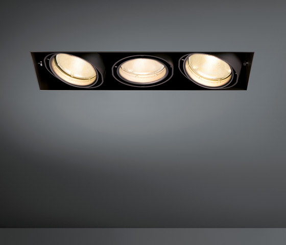 Multiple trimless 3x CDM-T GE | Recessed ceiling lights | Modular Lighting Instruments