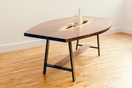 Inverted Live Edge Table | Tables de repas | David Gaynor Design