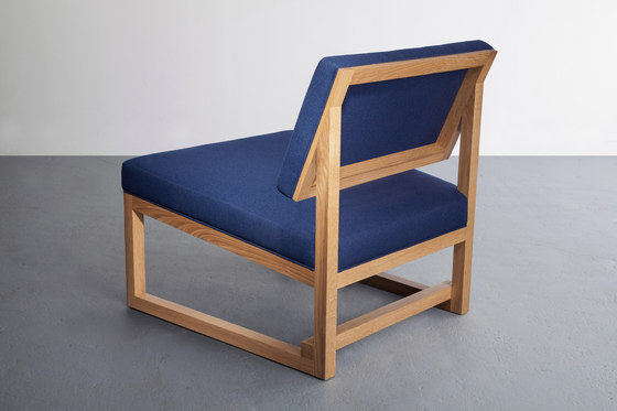 SQ3 | Lounge Chair | Poltrone | David Gaynor Design