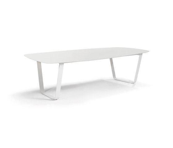 Air table | Tavoli pranzo | Manutti