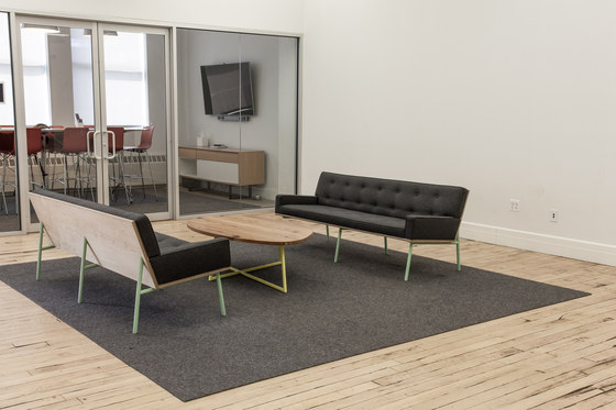 DGD | Sofa (Red Antler) | Canapés | David Gaynor Design