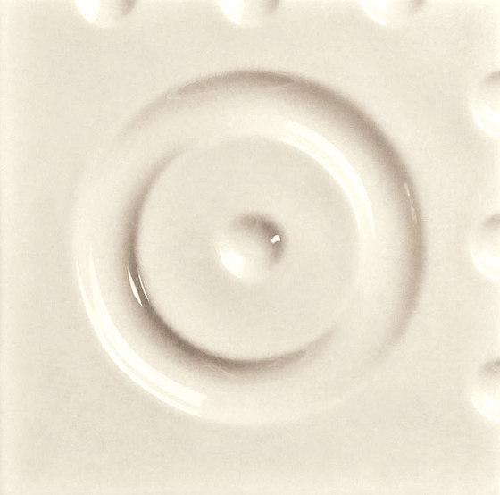 Royal bianco luna rosone lesena | Ceramic tiles | Petracer's Ceramics