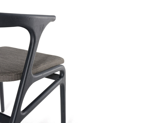 Kira chair | Chairs | MOBILFRESNO-ALTERNATIVE