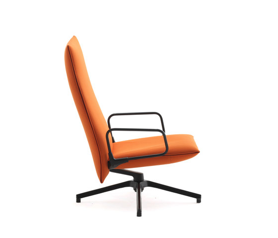 Pilot Chair | Armchairs | Knoll International