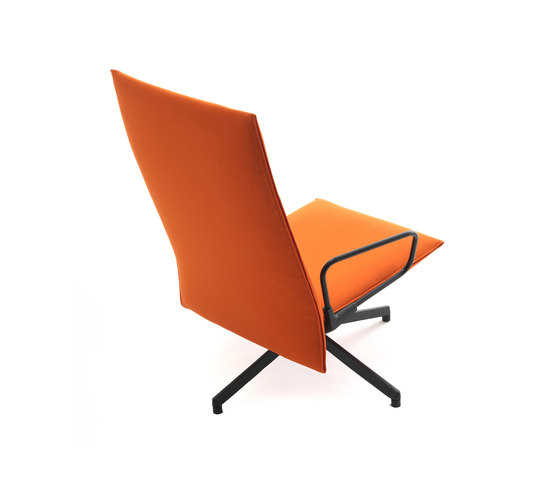 Edward Barber & Jay Osgerby Collection de canapés Pilot Chair | Fauteuils | Knoll International
